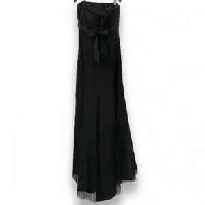 Vera Wang Maids Black Strapless Full Length Tulle Gown